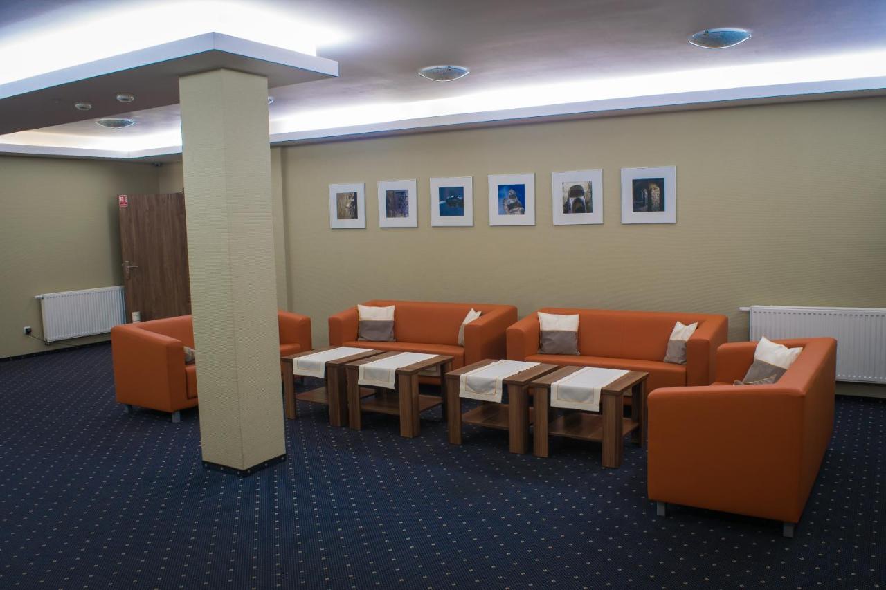Zajazd U Dziadka Opole Exterior foto